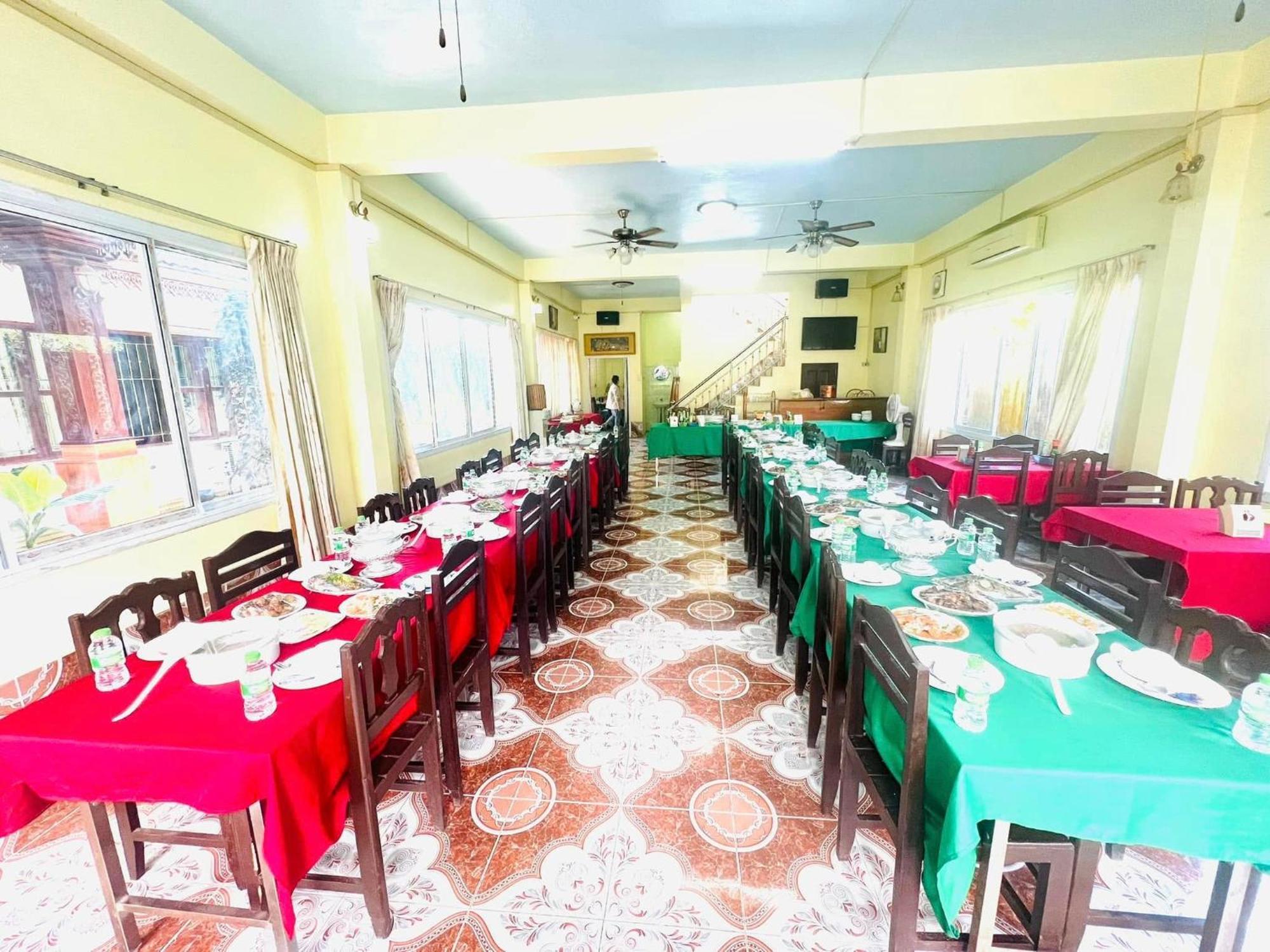 Khampaseuth Hotel Vang Vieng Eksteriør bilde