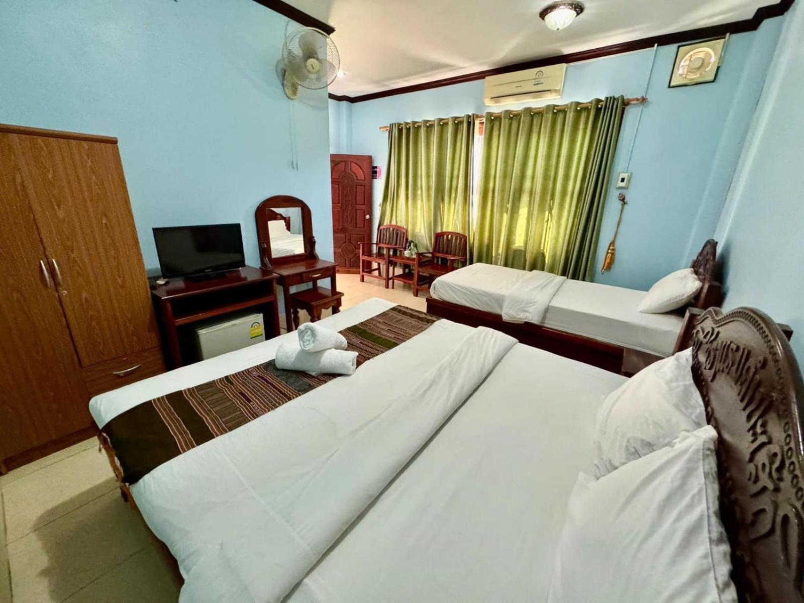 Khampaseuth Hotel Vang Vieng Eksteriør bilde