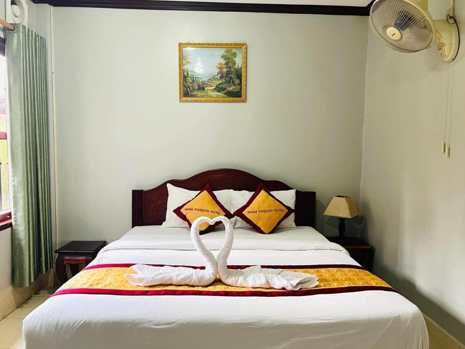 Khampaseuth Hotel Vang Vieng Eksteriør bilde